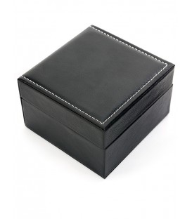 Pudełko czarne z przeszyciem